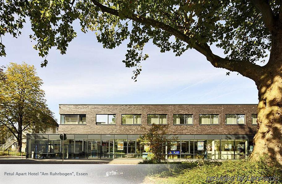 Petul Apart Hotel Am Ruhrbogen Bochum Exterior photo